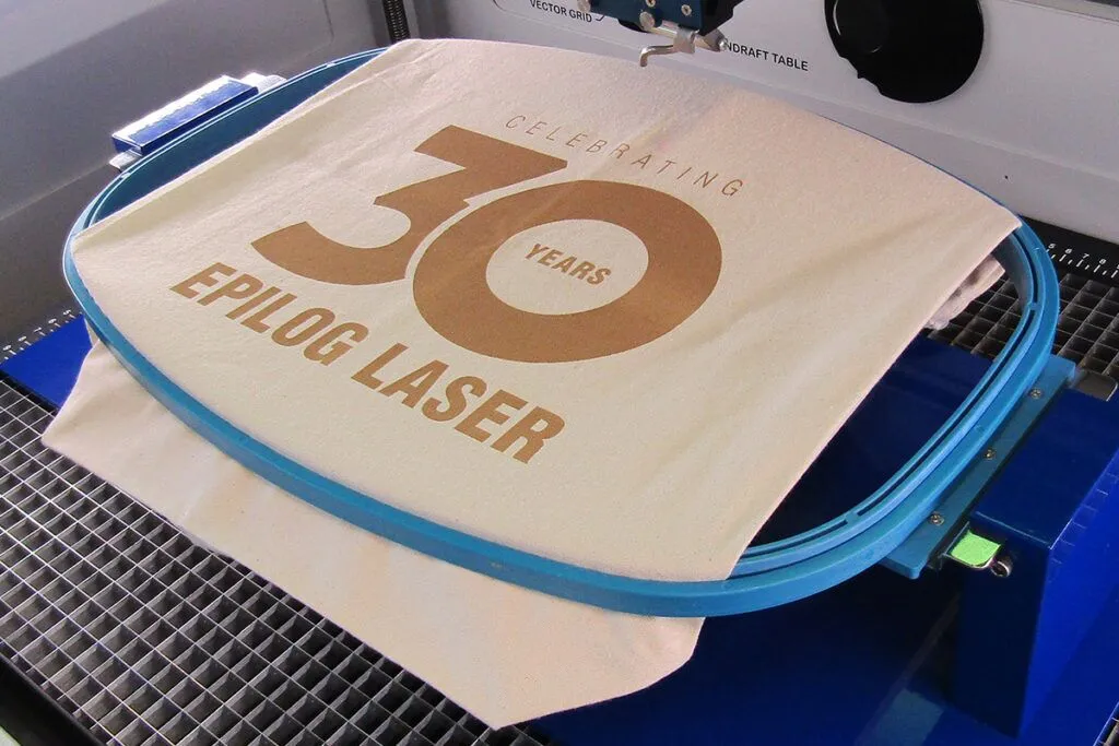 Canvas laser graveren