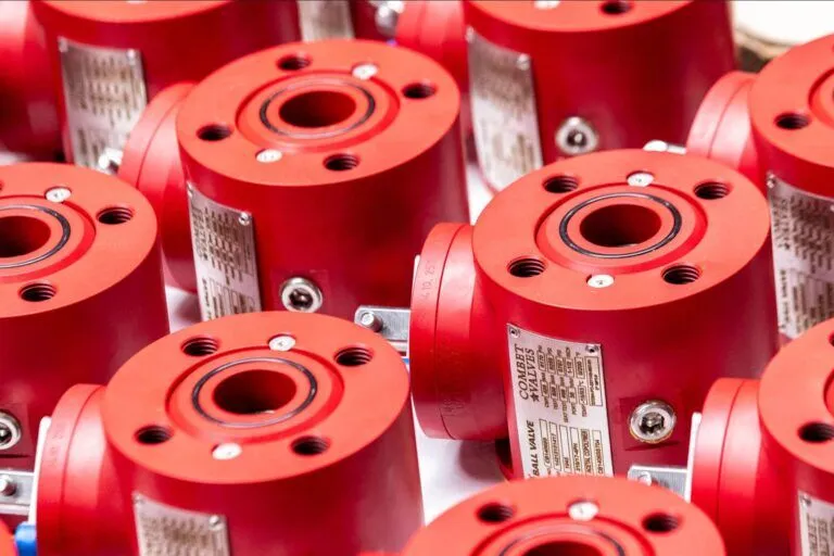 metaal laser graveren op Combet Valves onderdelen