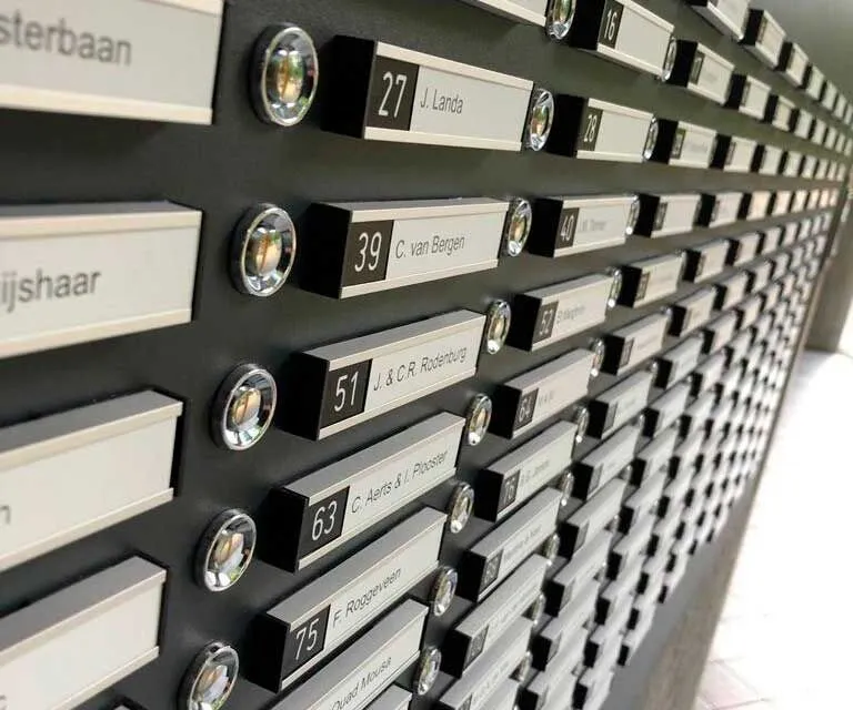 Laser graveermachine voor metaal