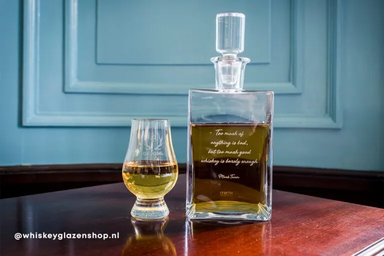 Laser graveren glas whiskey karaf