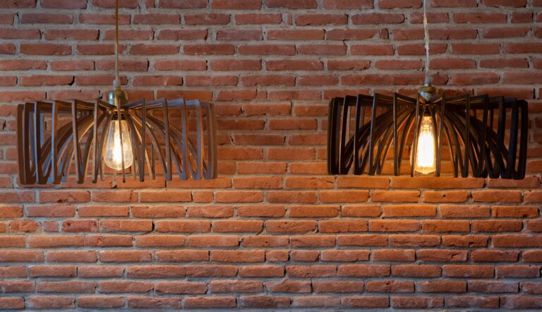 Epilog Laser lamp uit hout lasersnijden
